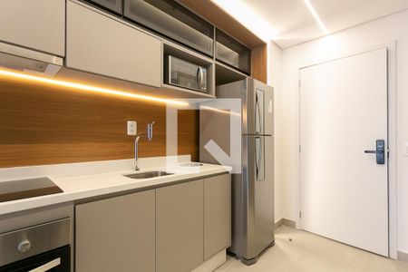 Sala e Cozinha de apartamento à venda com 1 quarto, 33m² em Pinheiros, São Paulo