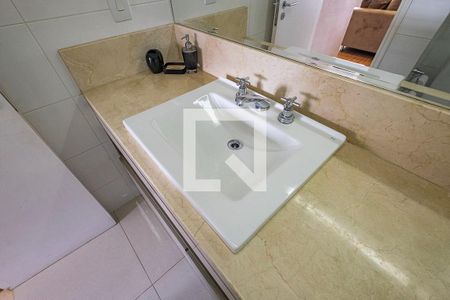 Banheiro de kitnet/studio para alugar com 1 quarto, 30m² em Jardim Paulista, São Paulo