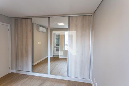 Armário da Suíte de apartamento para alugar com 2 quartos, 71m² em Lourdes, Belo Horizonte