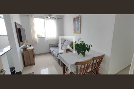 Sala de apartamento à venda com 2 quartos, 48m² em Vila Carminha, Campinas