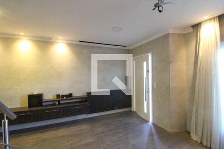 Sala de casa à venda com 3 quartos, 300m² em Harmonia, Canoas