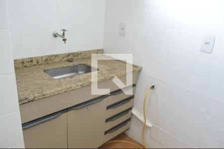 Cozinha de kitnet/studio à venda com 1 quarto, 26m² em Vila Itapura, Campinas