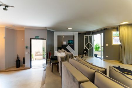 Sala de casa para alugar com 5 quartos, 640m² em Vila Prudente, São Paulo