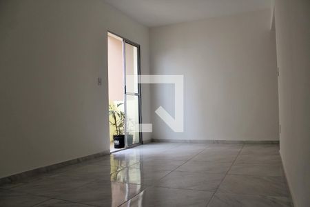 Sala de apartamento para alugar com 2 quartos, 54m² em Vila Bruno, Itaquaquecetuba