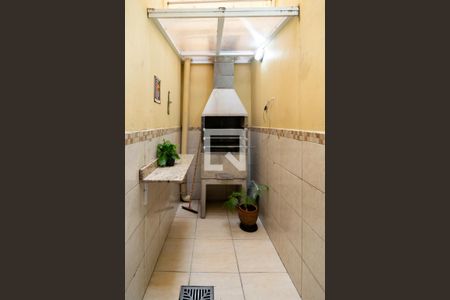 Churrasqueira de casa à venda com 3 quartos, 130m² em Jardim Aeroporto, São Paulo