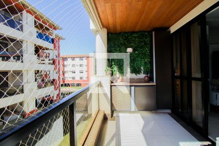 Varanda de apartamento para alugar com 2 quartos, 98m² em Asa Norte, Brasília