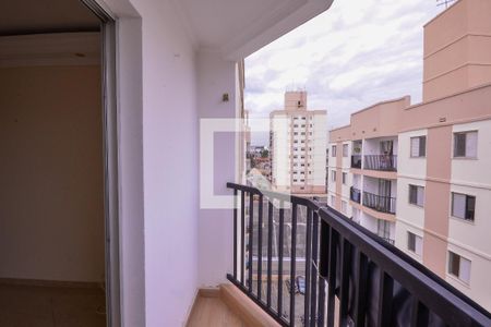 Varanda de apartamento para alugar com 3 quartos, 63m² em Jardim Botucatu, São Paulo