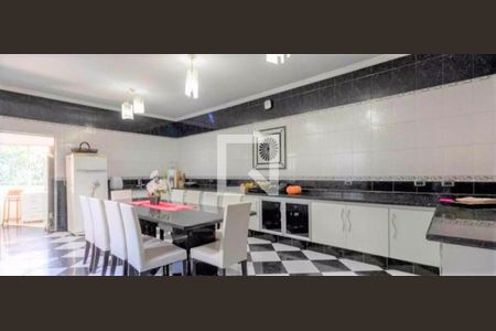 Casa à venda com 5 quartos, 900m² em Vila Buenos Aires, São Paulo