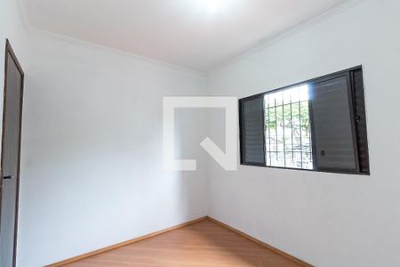 Quarto 2 de casa à venda com 3 quartos, 130m² em Vila Pierina, São Paulo