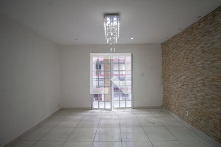Sala de apartamento para alugar com 1 quarto, 40m² em Camorim, Rio de Janeiro