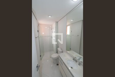 Banheio Suite 1 de apartamento à venda com 3 quartos, 138m² em Vila Rossi E Borchi, Campinas