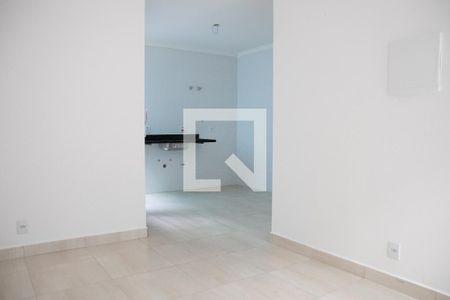 Sala de casa de condomínio à venda com 2 quartos, 84m² em Vila Gustavo, São Paulo