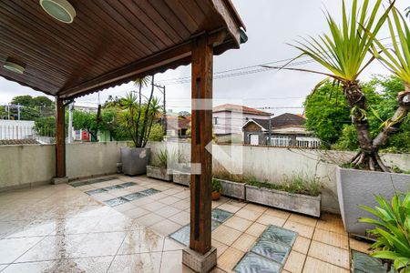 Casa à venda com 400m², 5 quartos e 2 vagas Casa à venda com 400m², 5 quartos e 2 vagasVaranda do Quarto 2