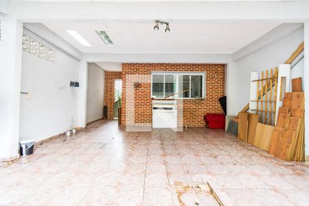 Casa à venda com 400m², 5 quartos e 2 vagas Casa à venda com 400m², 5 quartos e 2 vagasGaragem