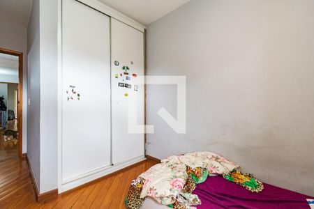 Casa à venda com 400m², 5 quartos e 2 vagas Casa à venda com 400m², 5 quartos e 2 vagasQuarto 3