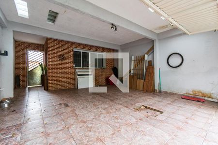 Casa à venda com 400m², 5 quartos e 2 vagas Casa à venda com 400m², 5 quartos e 2 vagasGaragem