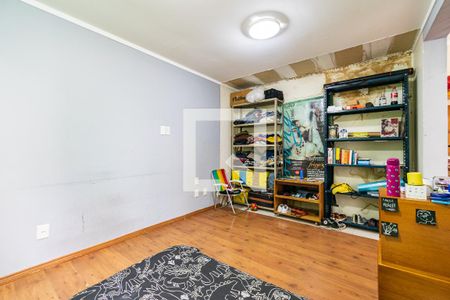 Casa à venda com 400m², 5 quartos e 2 vagas Casa à venda com 400m², 5 quartos e 2 vagasQuarto do Studio