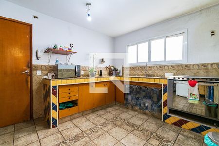 Casa à venda com 400m², 5 quartos e 2 vagas Casa à venda com 400m², 5 quartos e 2 vagasCozinha