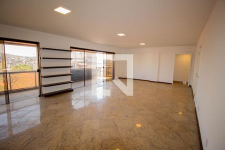 Sala de apartamento para alugar com 4 quartos, 250m² em Jardim Vinte E Cinco de Agosto, Duque de Caxias