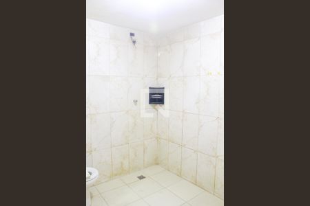 Banheiro de casa para alugar com 2 quartos, 100m² em Vila Nova Mazzei, São Paulo