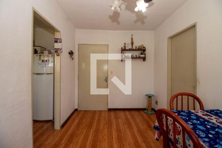 Sala de apartamento à venda com 1 quarto, 41m² em Jardim Itu Sabará, Porto Alegre