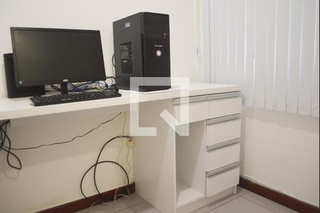 Quarto 2 com banheiro de casa para alugar com 6 quartos, 120m² em Stella Maris, Salvador