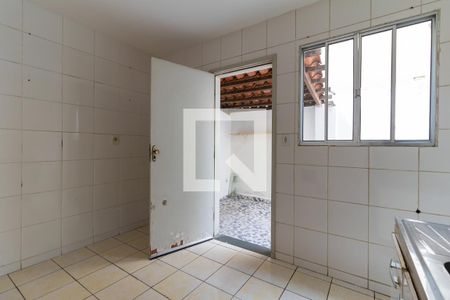 Casa de condomínio à venda com 60m², 2 quartos e 1 vaga Casa de condomínio à venda com 60m², 2 quartos e 1 vagaCozinha