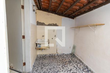 Casa de condomínio à venda com 60m², 2 quartos e 1 vaga Casa de condomínio à venda com 60m², 2 quartos e 1 vagaÁrea de Serviço