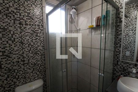 Banheiro de apartamento à venda com 2 quartos, 42m² em Mato Grande, Canoas