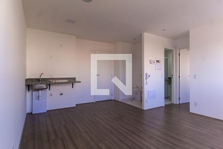Sala/Cozinha de apartamento para alugar com 1 quarto, 37m² em Quarta Parada, São Paulo