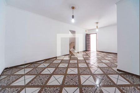 Sala de casa para alugar com 3 quartos, 155m² em Jardim Silvana, Santo André