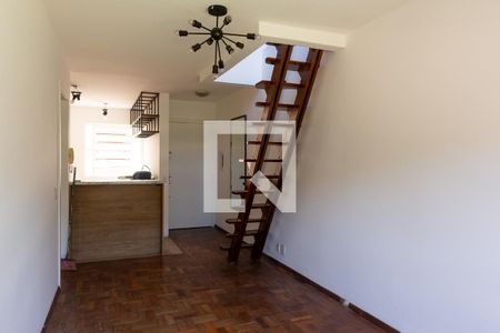 Sala 1 de apartamento à venda com 1 quarto, 100m² em Moinhos de Vento, Porto Alegre