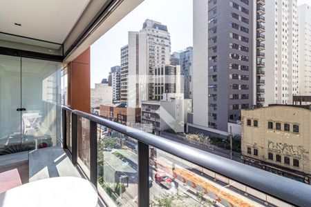 Varanda de kitnet/studio para alugar com 1 quarto, 40m² em Itaim Bibi, São Paulo