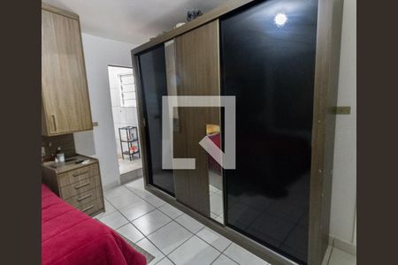 Quarto 1 - Armários de casa à venda com 3 quartos, 358m² em Socorro, São Paulo