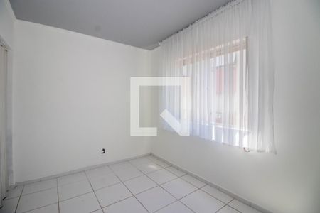 Quarto 1 de apartamento à venda com 2 quartos, 50m² em Rubem Berta, Porto Alegre