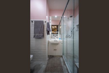 Banheiro Suíte de apartamento à venda com 2 quartos, 60m² em Tijuca, Rio de Janeiro