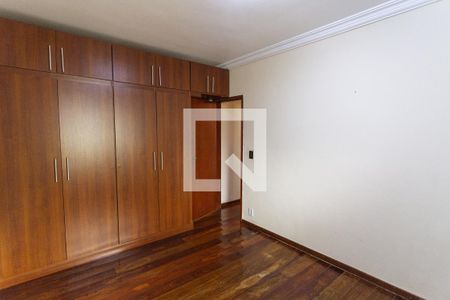 Suíte de casa à venda com 3 quartos, 300m² em São Marcos, Belo Horizonte