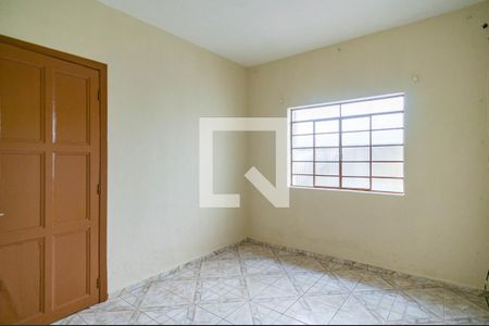 Sala de casa para alugar com 2 quartos, 100m² em Vila Picinin, São Paulo