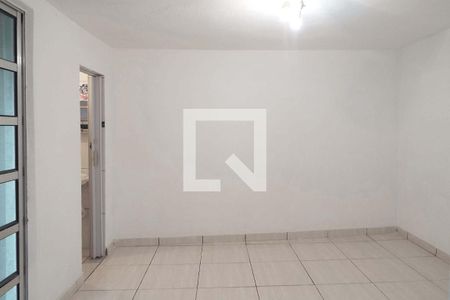 Quarto de casa para alugar com 1 quarto, 40m² em Vila Sabrina, São Paulo