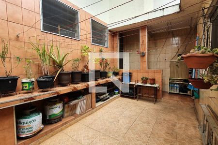 Quintal de casa à venda com 2 quartos, 120m² em Rio Pequeno, São Paulo