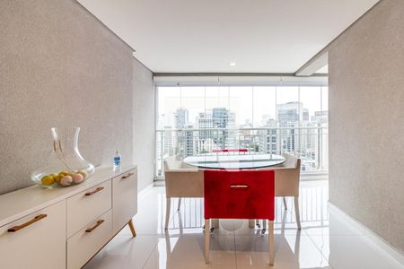 Varanda de apartamento para alugar com 1 quarto, 88m² em Vila Nova Conceição, São Paulo