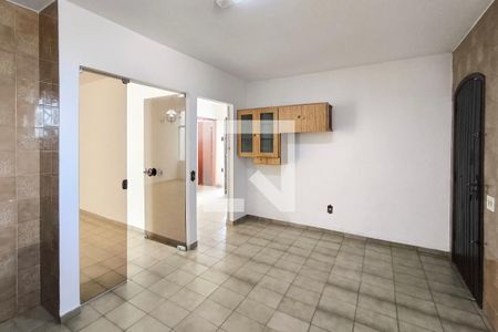 Casa à venda com 259m², 3 quartos e 3 vagas Casa à venda com 259m², 3 quartos e 3 vagasCozinha