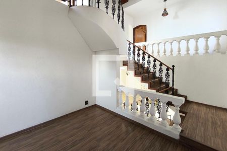 Sala de TV de casa à venda com 3 quartos, 259m² em Jardim Morumbi, Jundiaí