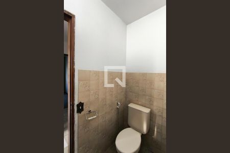 Casa à venda com 259m², 3 quartos e 3 vagas Casa à venda com 259m², 3 quartos e 3 vagasBanheiro 3