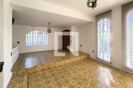 Sala de casa à venda com 3 quartos, 259m² em Jardim Morumbi, Jundiaí