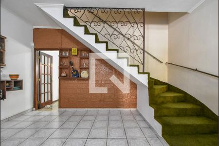 Escada  de casa à venda com 3 quartos, 150m² em Brooklin Paulista, São Paulo