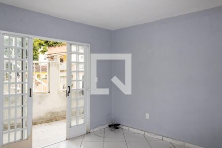 Casa para alugar com 62m², 2 quartos e 1 vagaSala