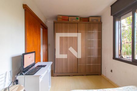 Quarto 1 de apartamento à venda com 3 quartos, 68m² em Medianeira, Porto Alegre