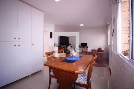 Sala de casa à venda com 2 quartos, 84m² em Catete, Rio de Janeiro