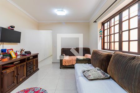 Sala de casa à venda com 3 quartos, 130m² em Jardim dos Lagos, São Paulo